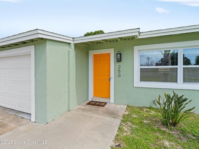 Building Photo - 250 Carib Dr