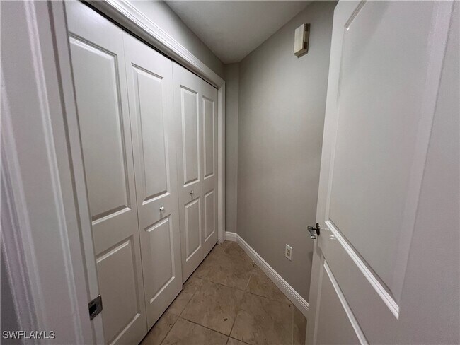 Building Photo - 5781 Cape Harbour Dr