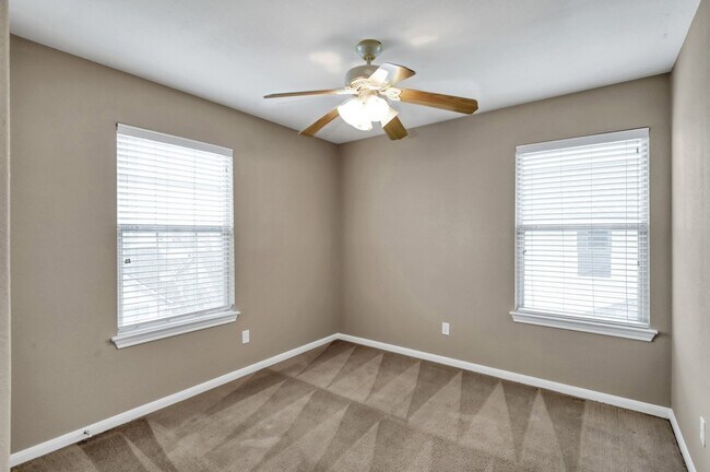 Building Photo - 179 Binnacle Ct