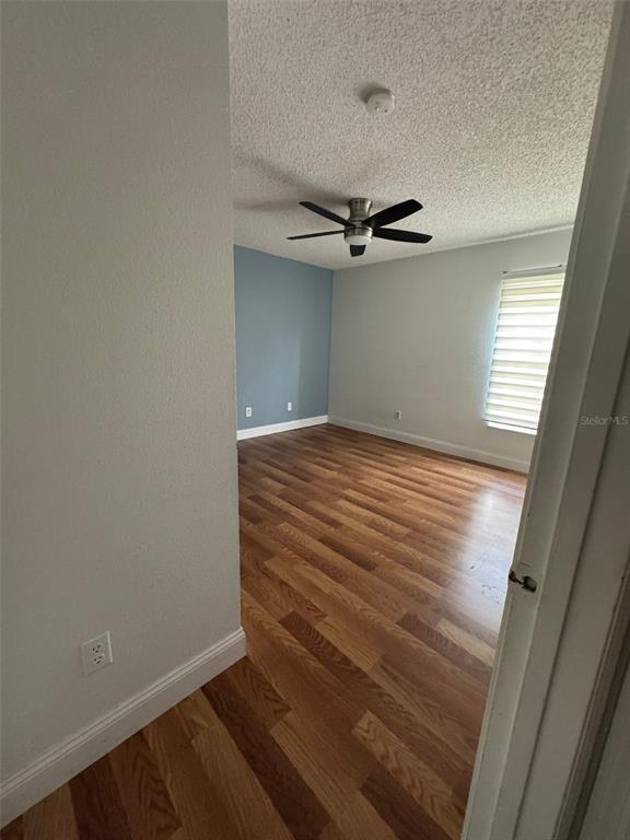 Building Photo - 913 Battery Pointe Dr