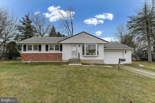 Building Photo - 201 Trimble Blvd