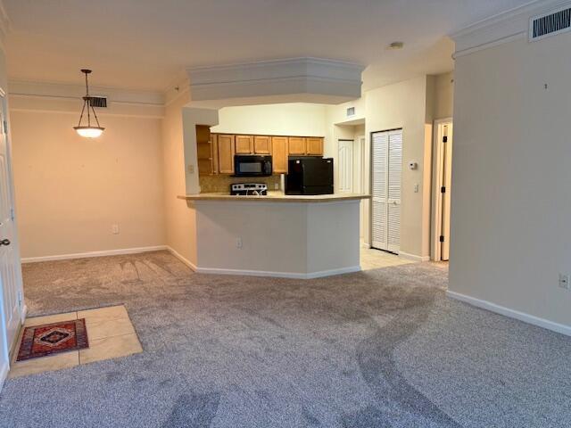 Building Photo - 9209 Myrtlewood Cir W