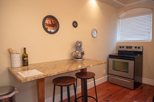 Building Photo - ***Furnished***Charming Historical Home for Lease in Downtown Winston-Salem