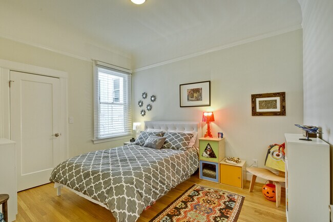 Building Photo - 2130 Mason St