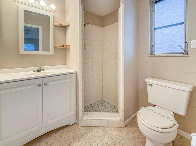 Building Photo - 4417 Parnell Dr