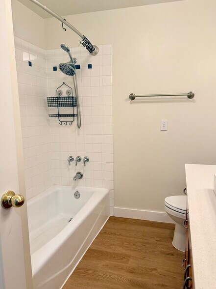 Building Photo - 10734 35th Ave NE