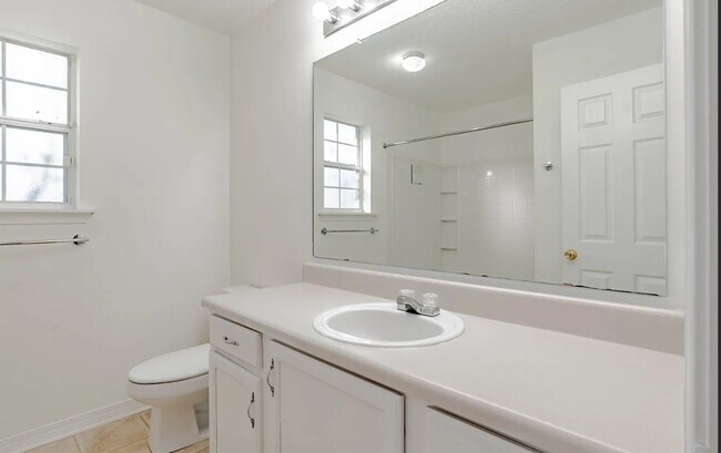 Building Photo - 8361 Jeptha Ct