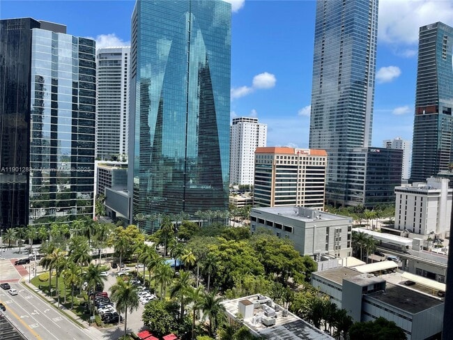 Building Photo - 1250 S Miami Ave