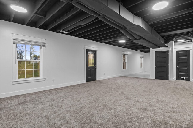 Building Photo - 240 Banyan Blvd