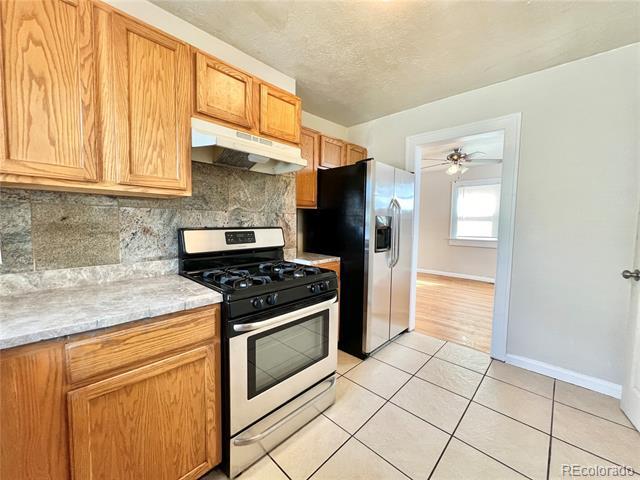 Building Photo - 5163 Beach Ct