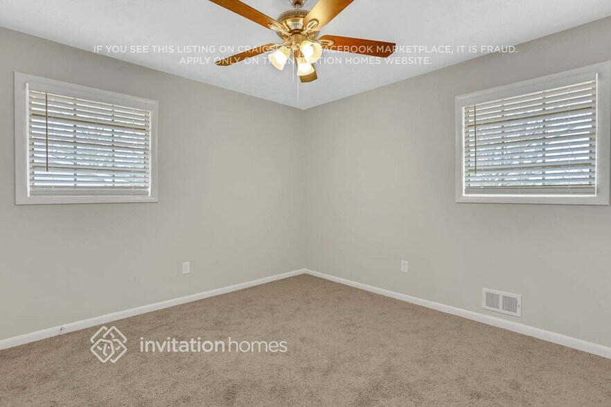 Building Photo - 1555 Mountain View Cir NW