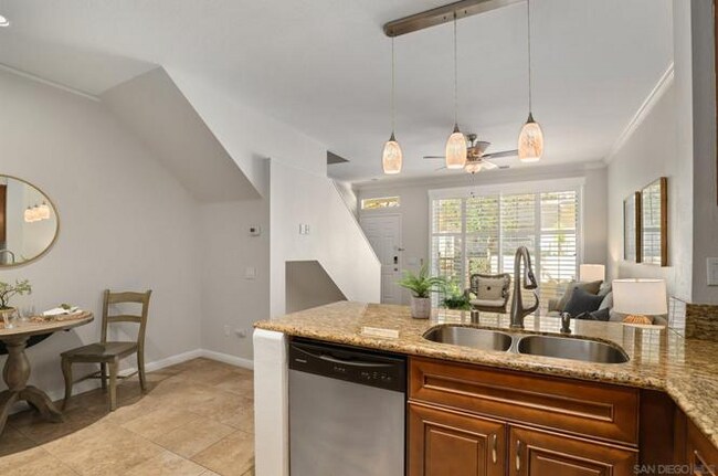 Building Photo - 2316 Cabo Bahia