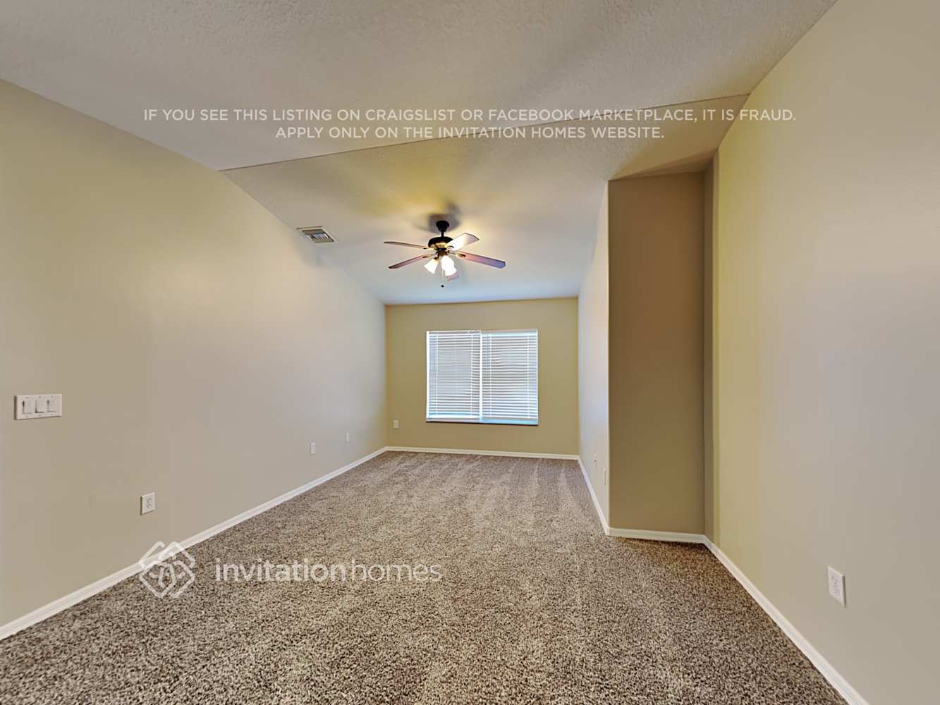 Building Photo - 2202 Lune Ct