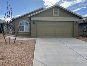 Building Photo - 1348 Roper Ln