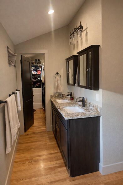 Building Photo - 151 S Lincoln St