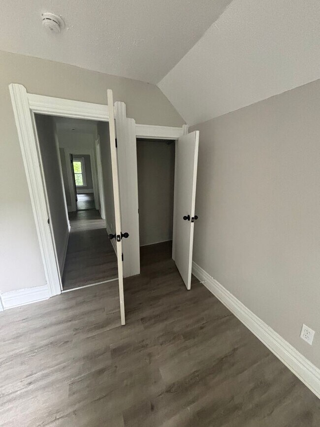 Building Photo - Beautiful 4BD 2Bath Home