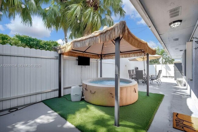 Building Photo - 25420 SW 124th Pl