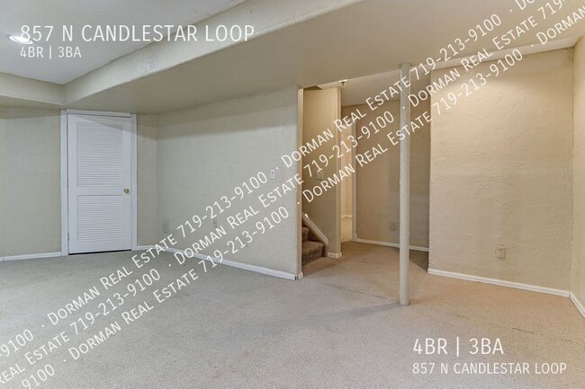 Building Photo - 857 Candlestar Loop N