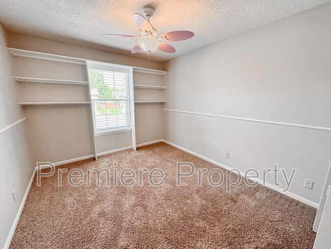 Building Photo - 15350 Riley St