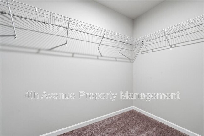 Building Photo - 3403 Abbey Wy