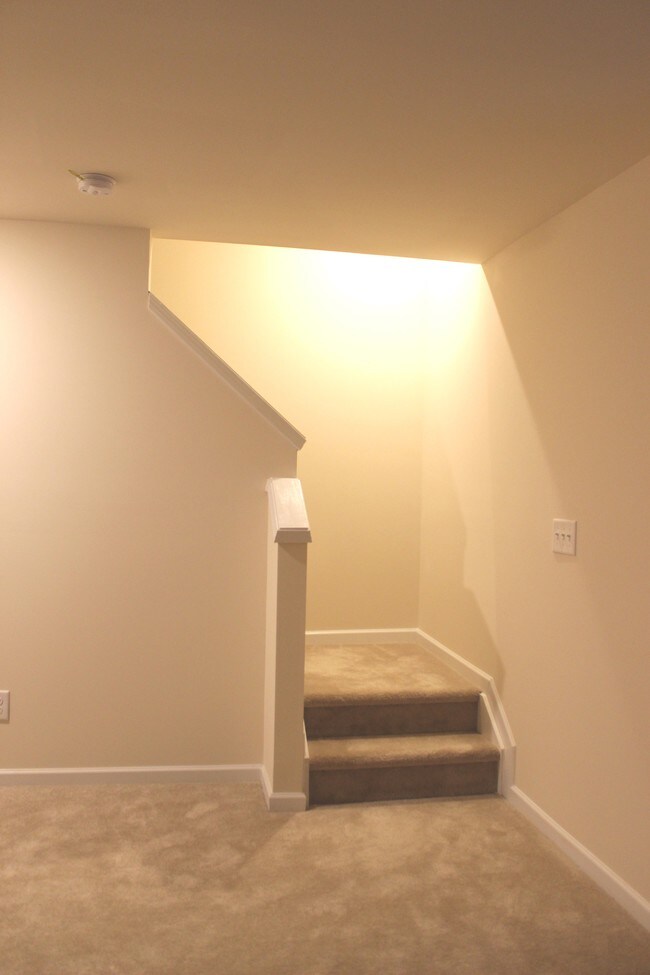 Building Photo - 6435 Prosperity Church Rd