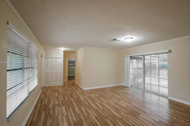 Building Photo - 7944 Meridian St