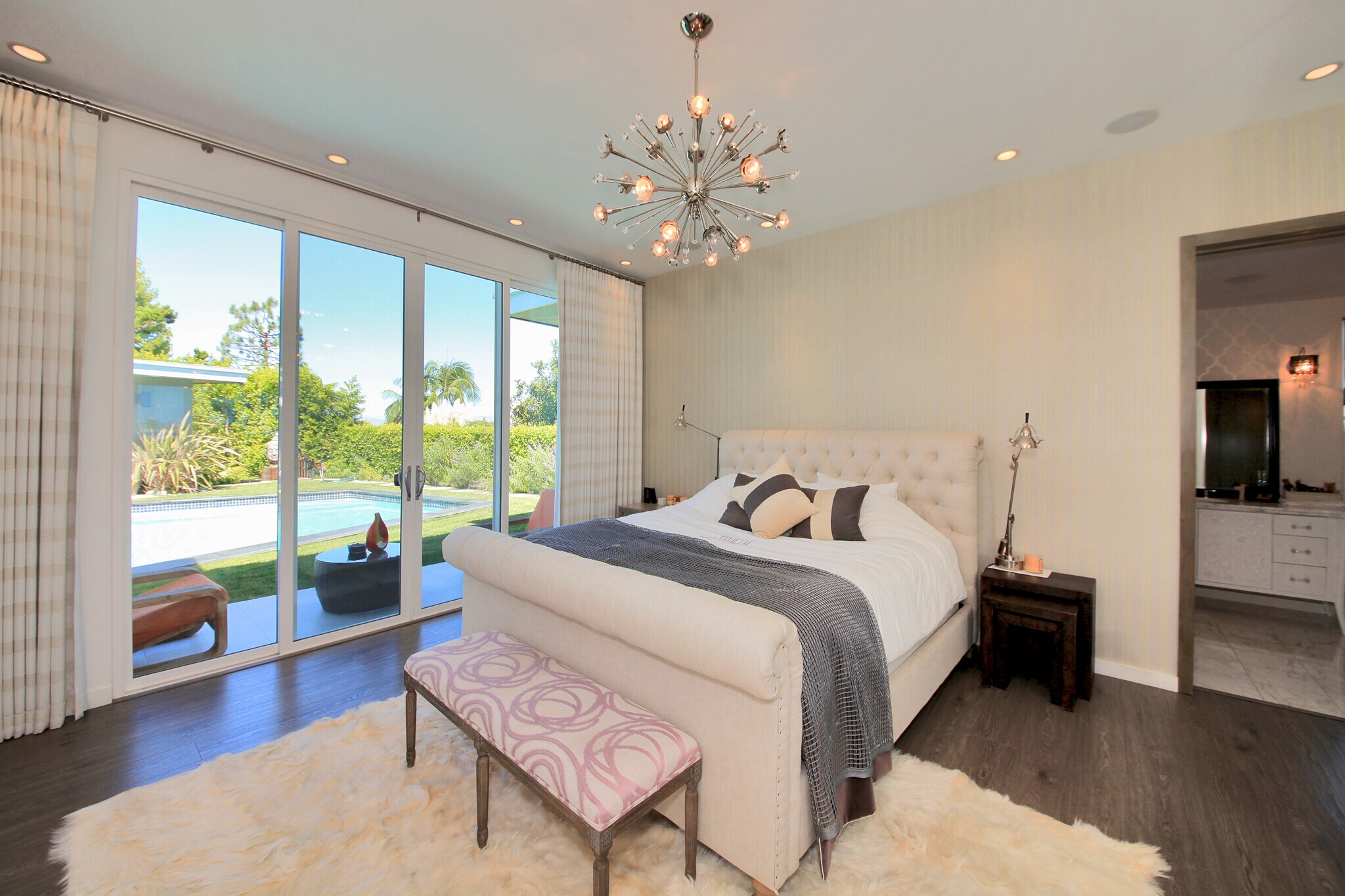 Building Photo - 3054 Elvido Dr