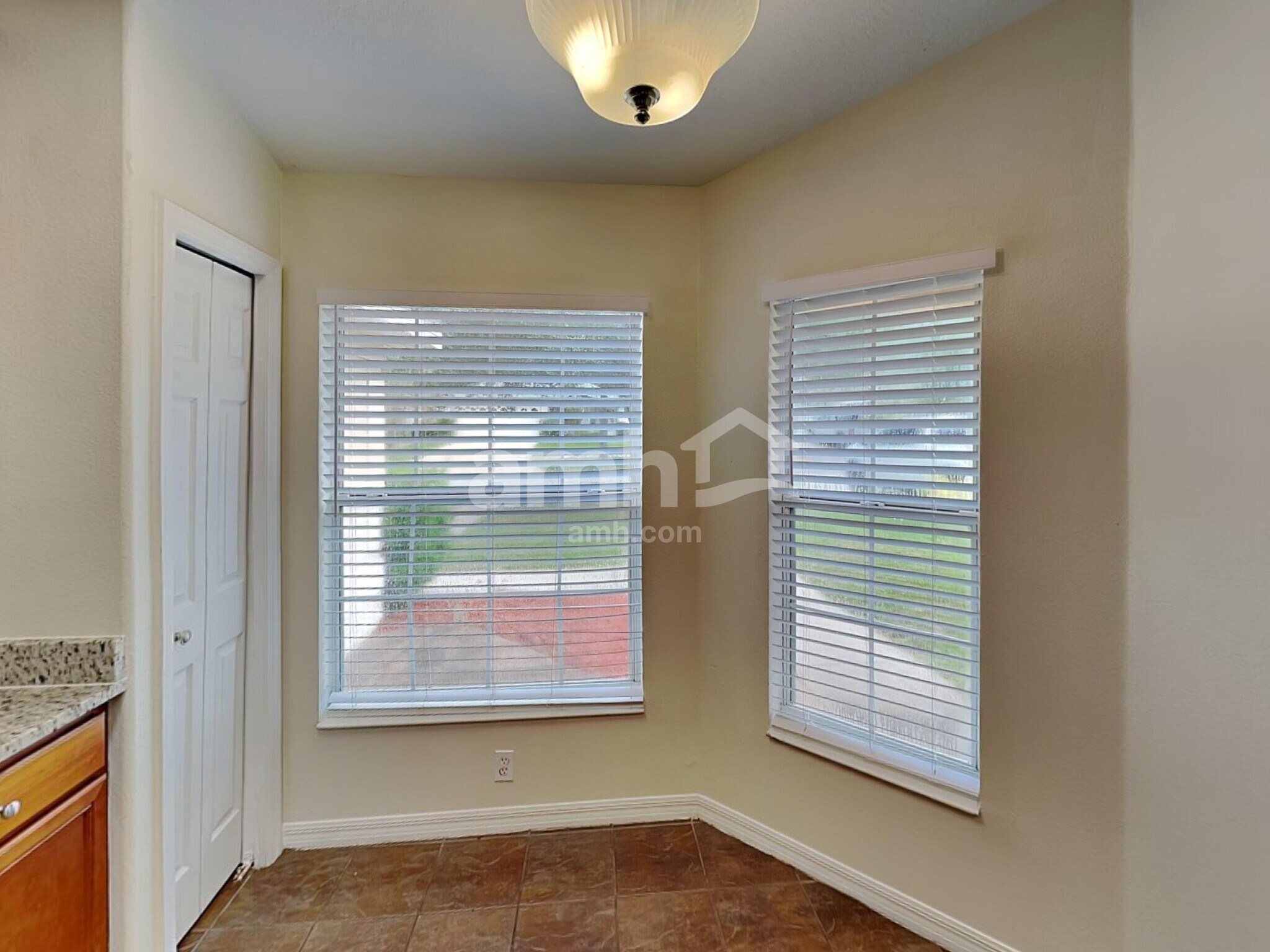 Building Photo - 33437 Irongate Dr