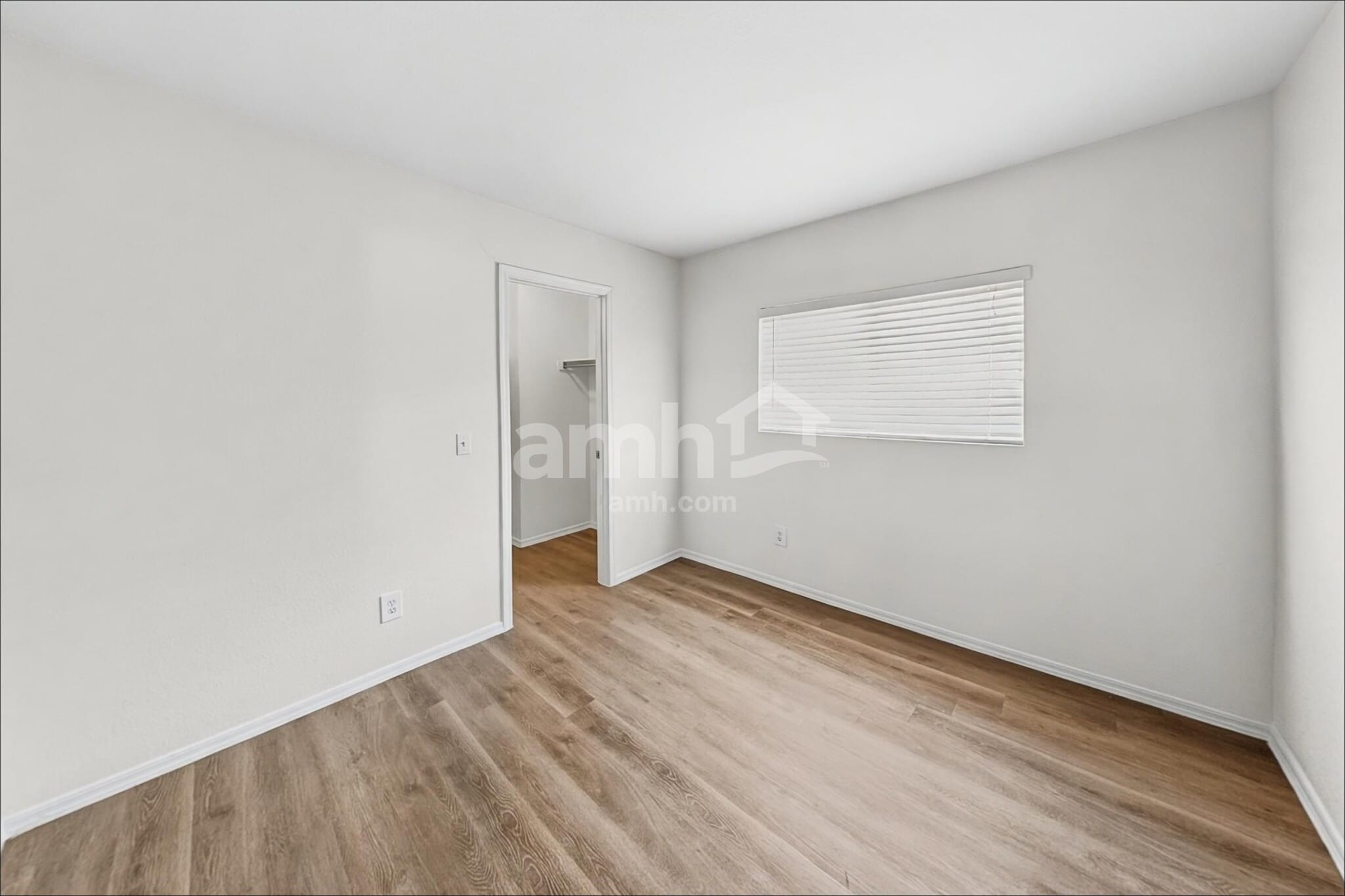 Building Photo - 6159 S Avenue De La Chandelle