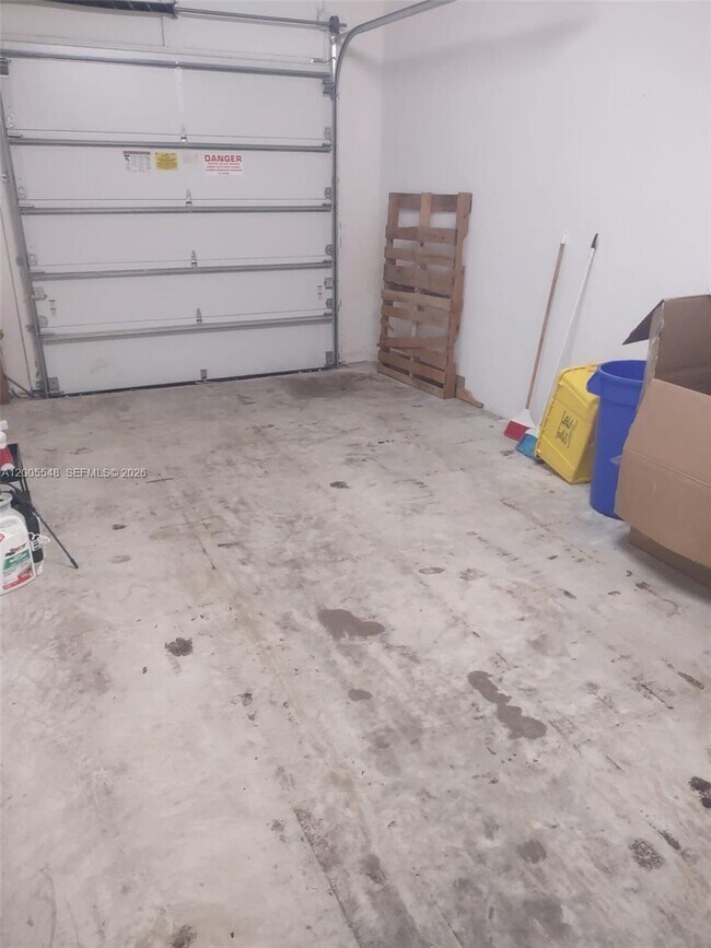 Building Photo - 640 Pioneer Way