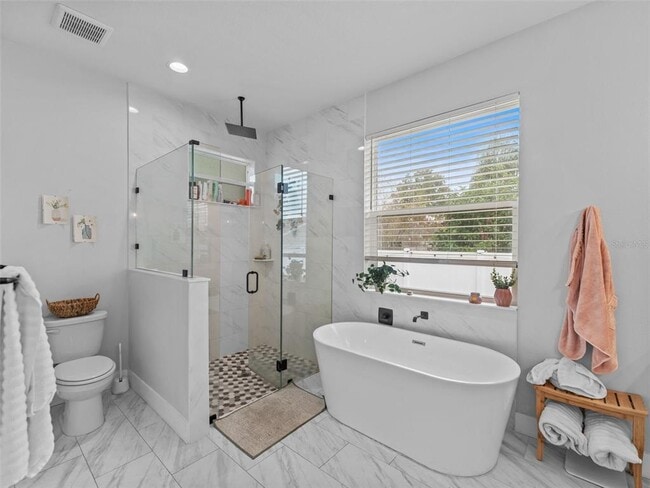 Building Photo - 3103 W Leroy St