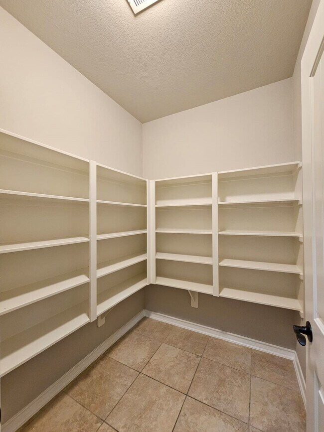 Building Photo - 3618 Diamond Creek Dr