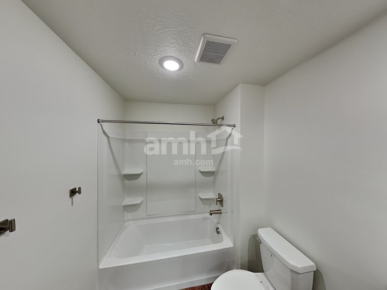 Building Photo - 3453 N Annabell St
