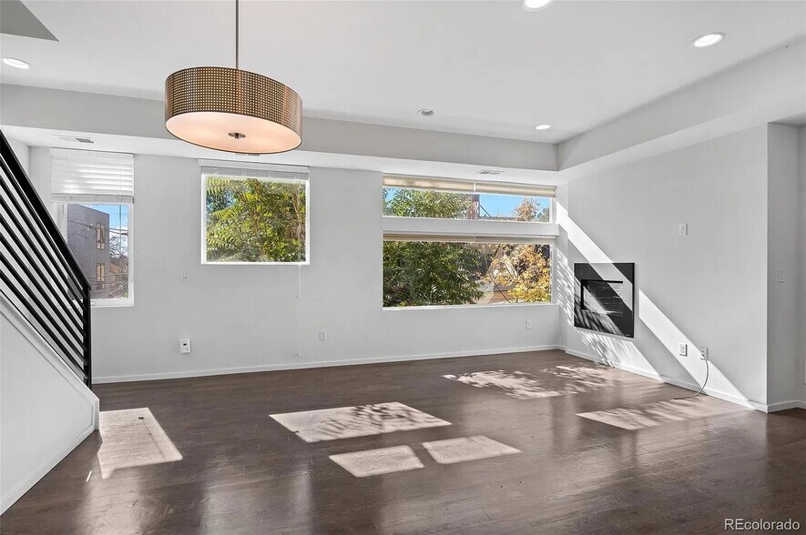 Building Photo - 1238 Quitman St