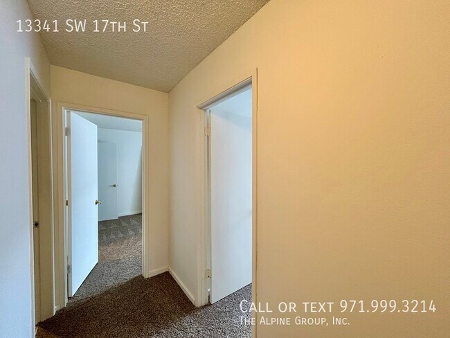Building Photo - 13341 SW 17th St