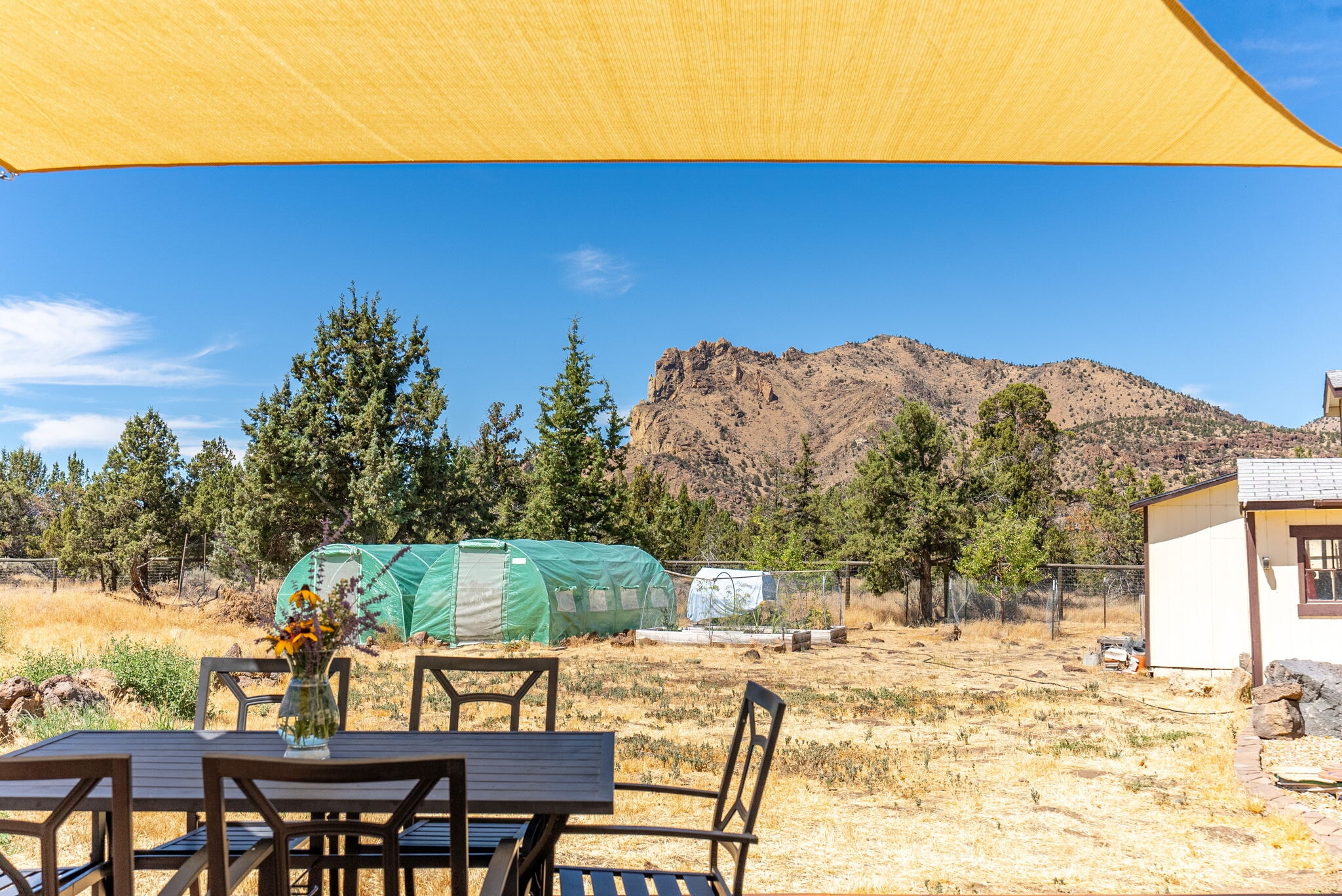 Building Photo - 4455 NE Vaughn Ave