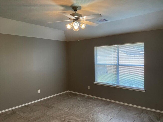 Building Photo - 14019 Concord Meadow Ln