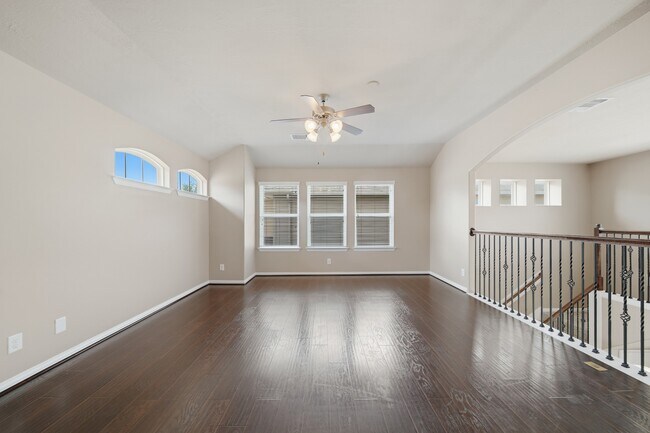 Building Photo - 2716 Sunshade Ct