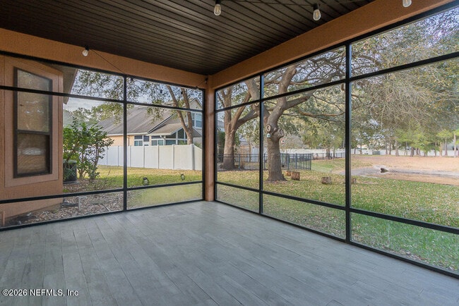 Building Photo - 3246 Millpond Ct