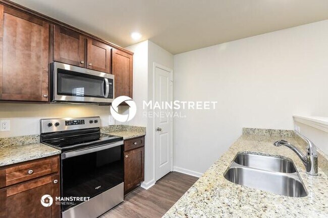 Building Photo - 4 Bedroom Pet-Friendly Home in Springville, AL with Main Street Renewal