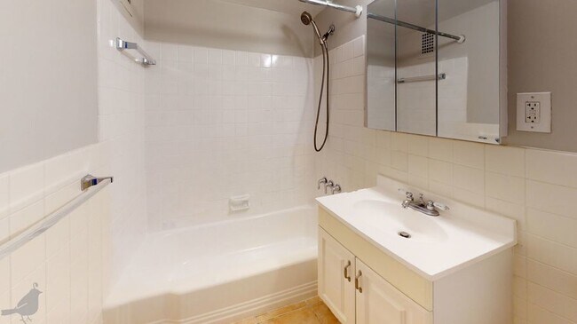 Building Photo - 1545 18th St NW