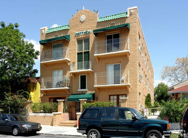 Building Photo - Marlin Gardens
