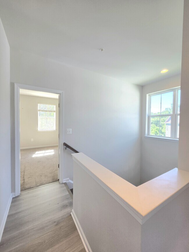 Building Photo - 13146 Dowdens Sta Wy