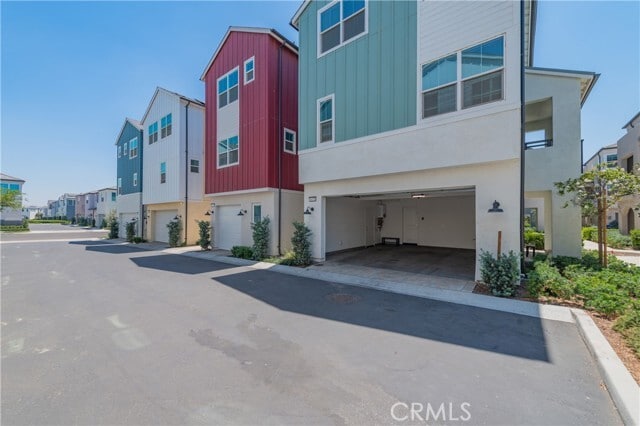 Building Photo - 4470 S Bryant Pso