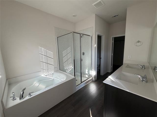 Building Photo - 1924 Buffalo Hill Dr