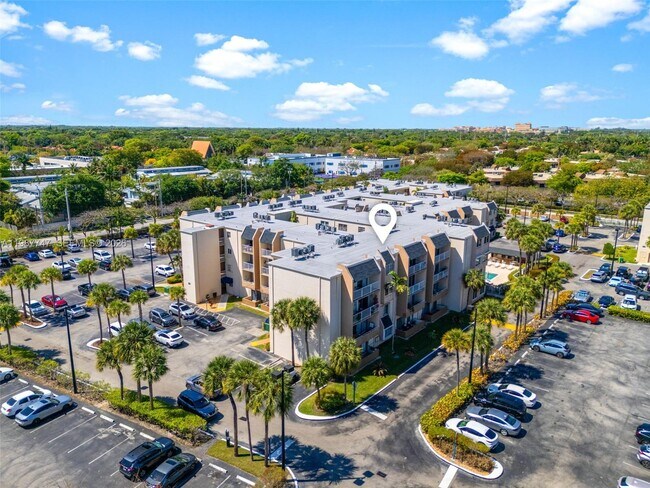 Building Photo - 7765 SW 86th St