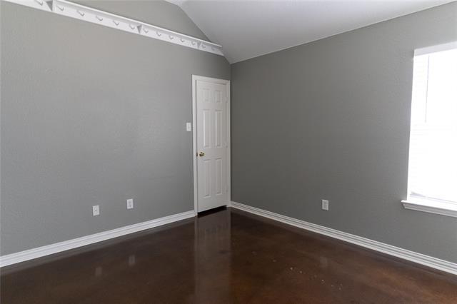Building Photo - 830 Brittany Way