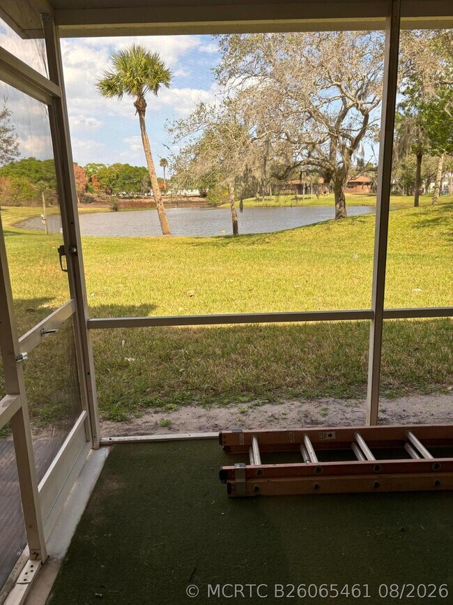 Building Photo - 3710 Promenade Way