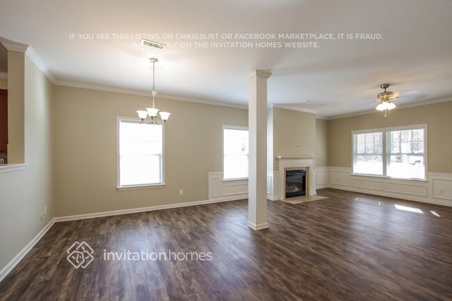 Building Photo - 1835 Yaupon Rd