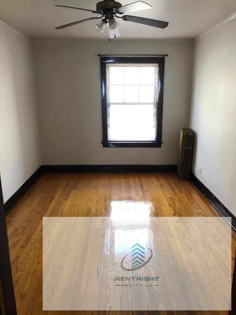 Building Photo - 4645 N Elston Ave